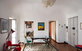 Bilocale storico ultimo piano